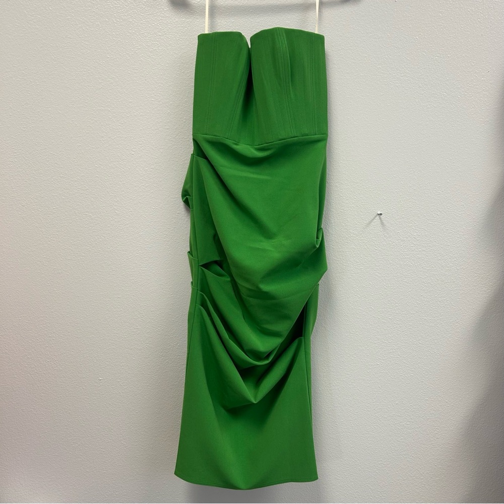 Strapless knee-length Dress